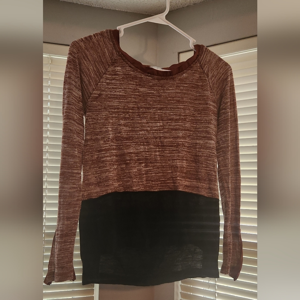 Women's Top